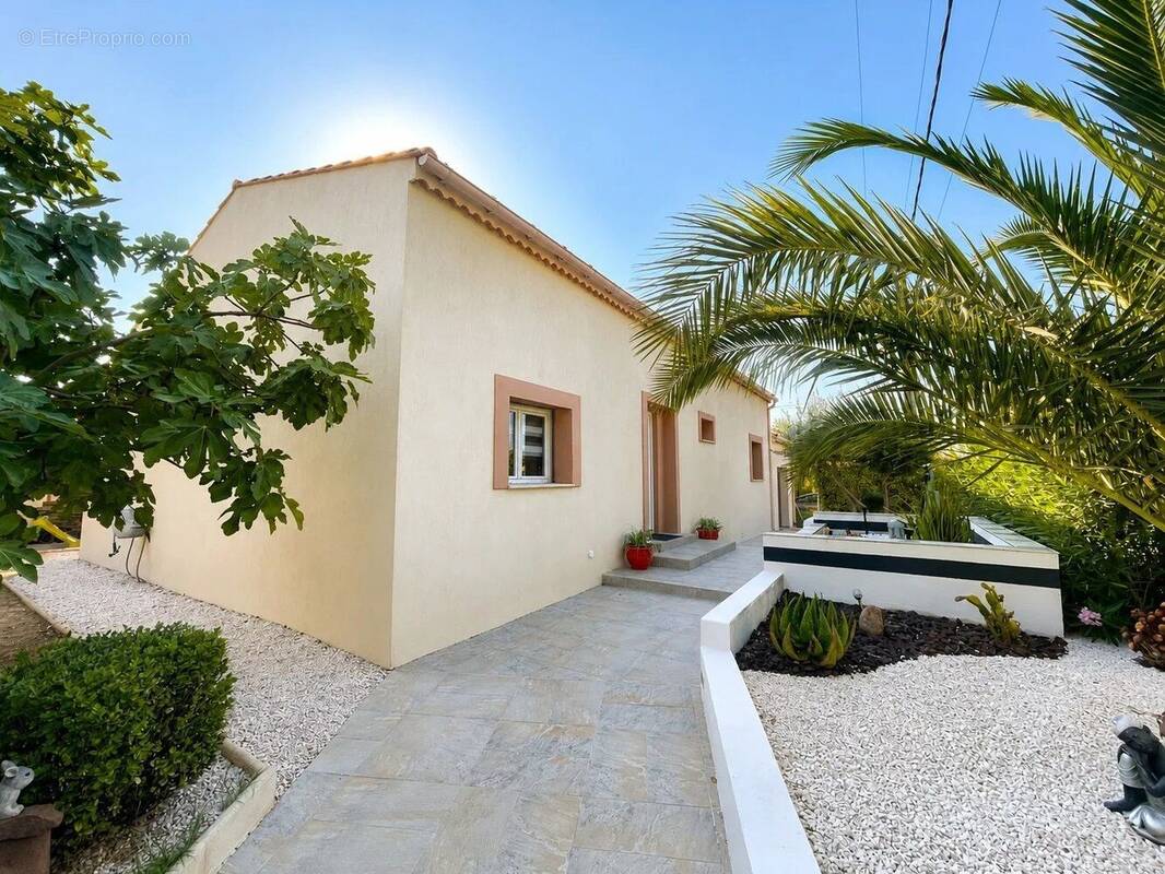 Maison à LE LUC