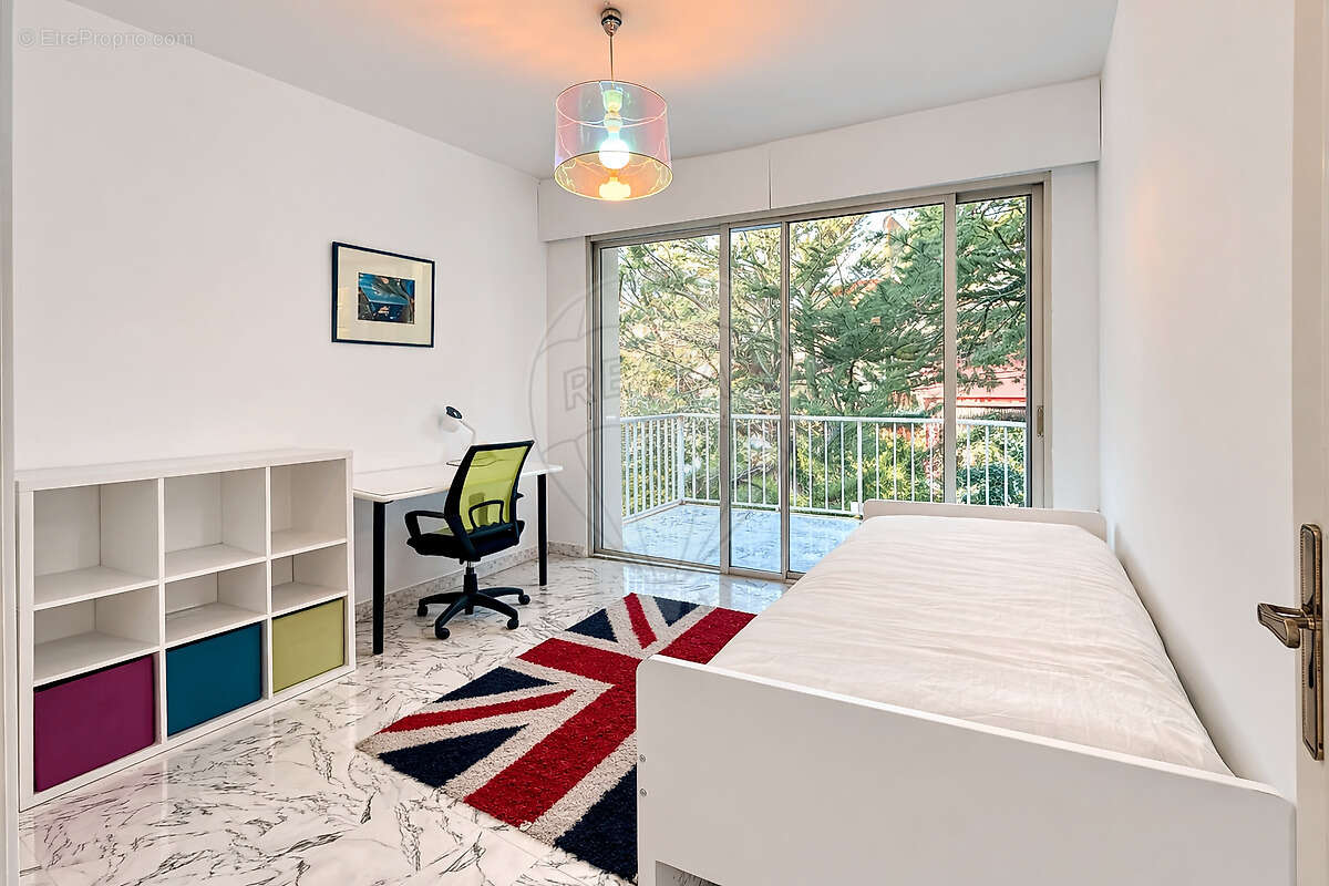 Appartement à LE CANNET