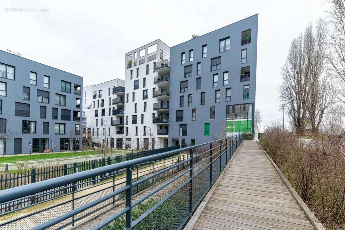 Appartement à BONDY