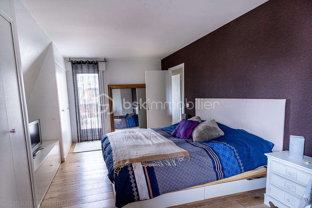 Maison à CHAMPIGNY-SUR-MARNE