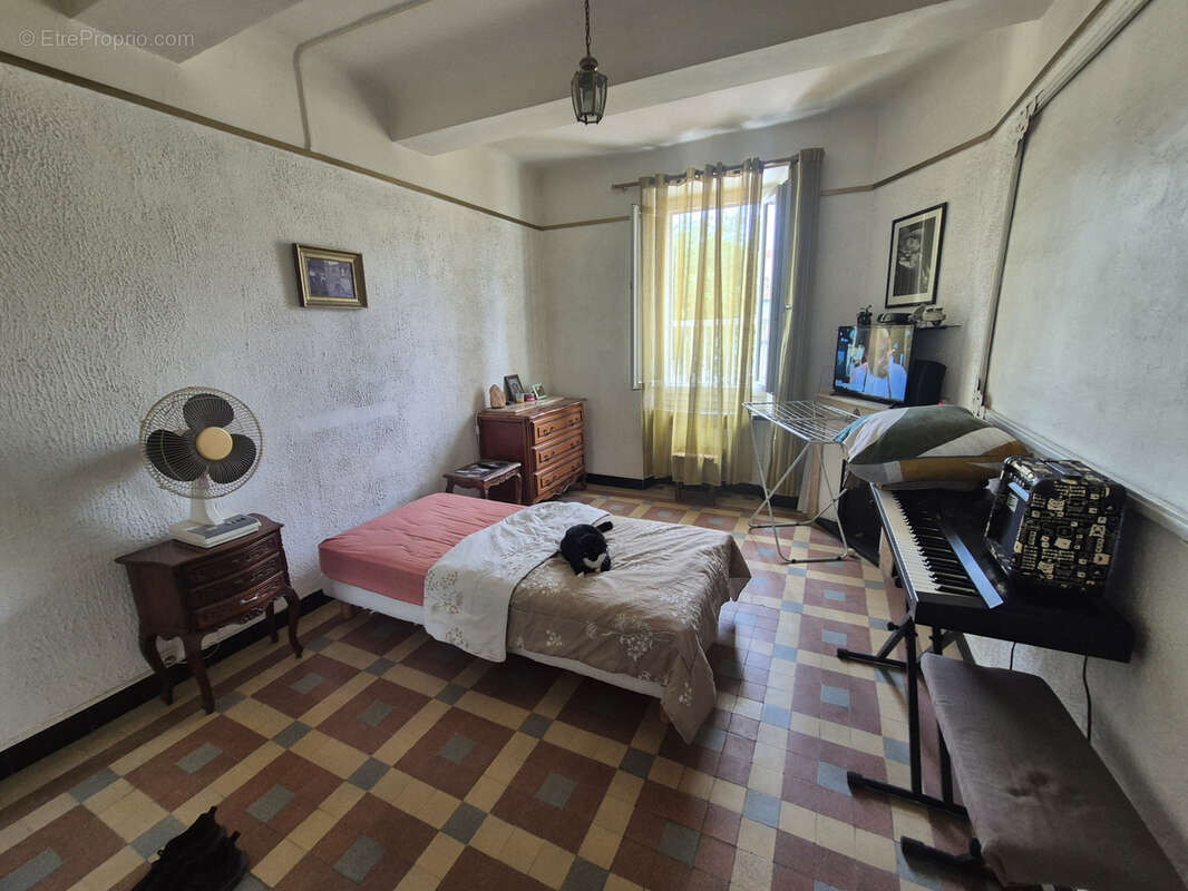 Toulon Ouest - Appartement Type 2 vendu loué - idéal investisseur - Petite copropriété sans charges - photo 4