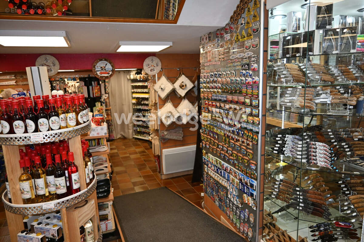 Commerce à BAGNERES-DE-LUCHON