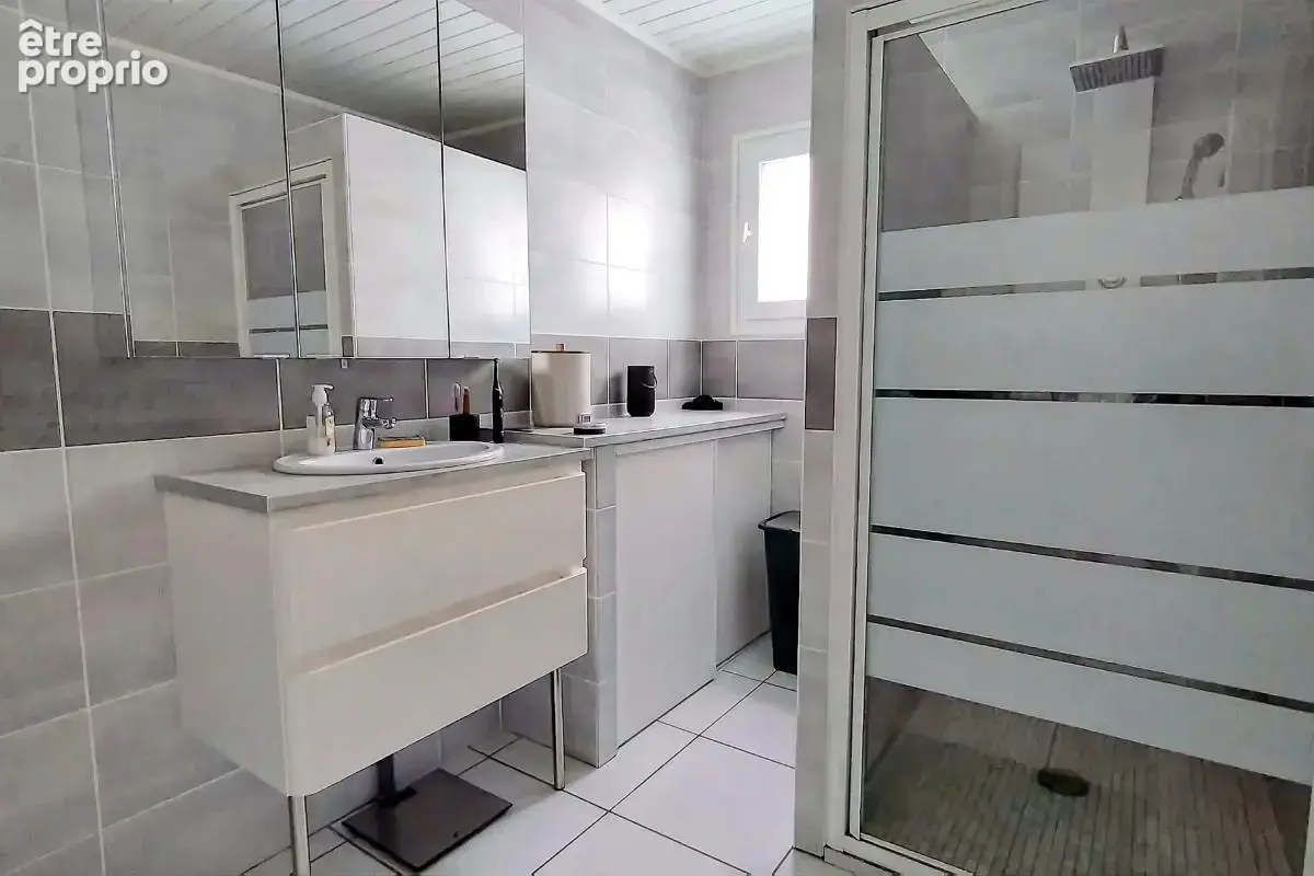 Maison 4 pièces 99 m² à vendre à Randan (63310) - photo 8