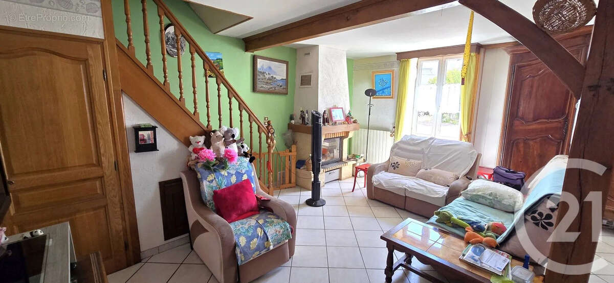 Maison 169 m² à Marmagne  - photo 2
