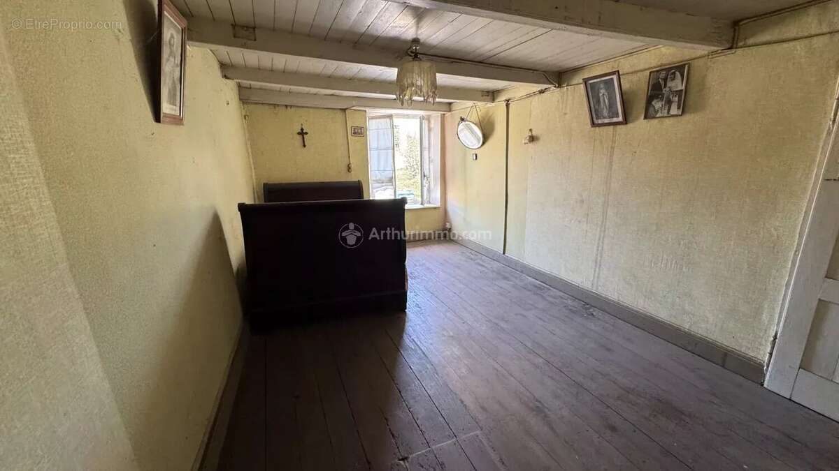 Maison à SOULAUCOURT-SUR-MOUZON