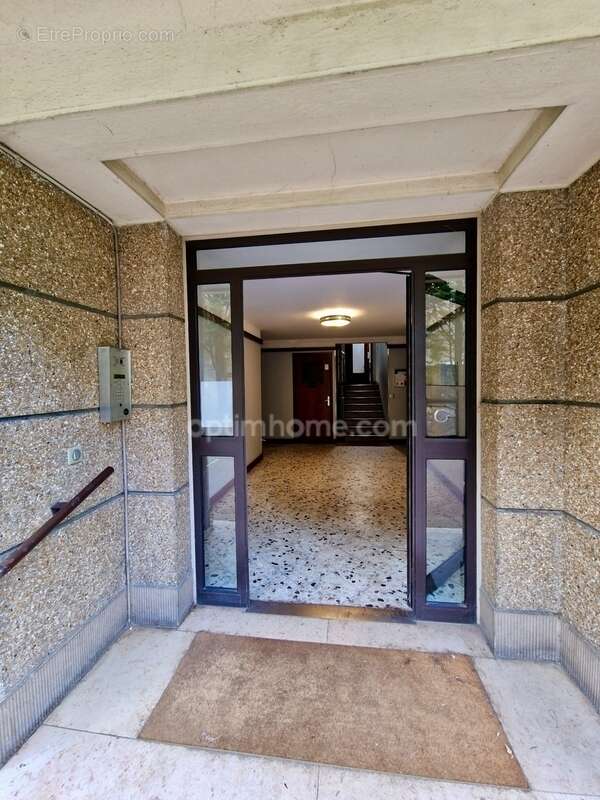 Appartement à CHOISY-LE-ROI