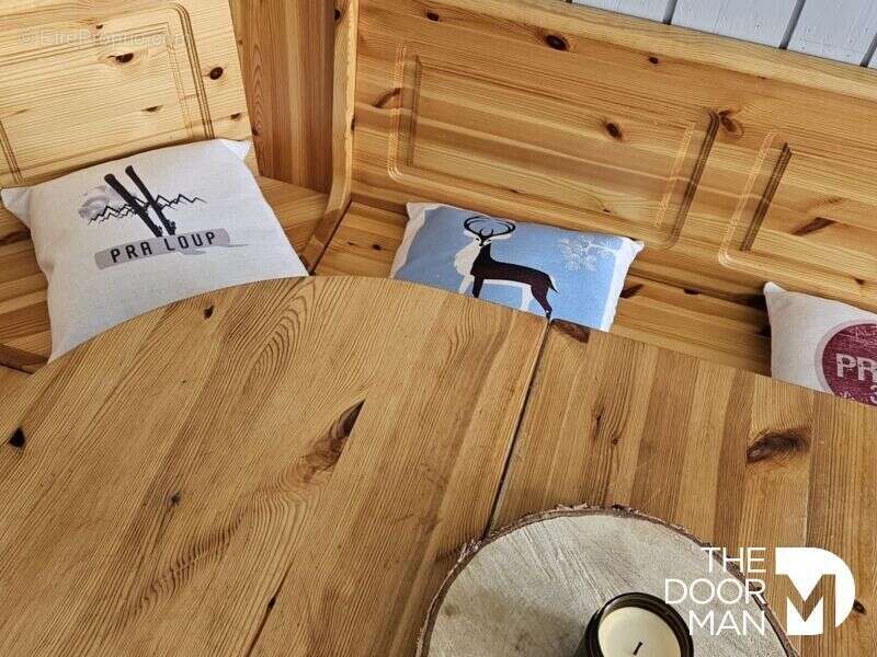 Appartement à UVERNET-FOURS