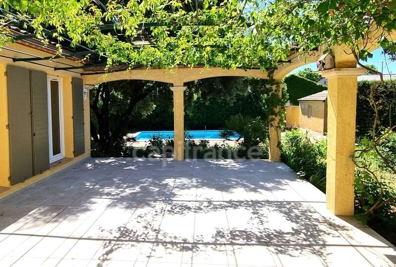 Maison à SUSSARGUES