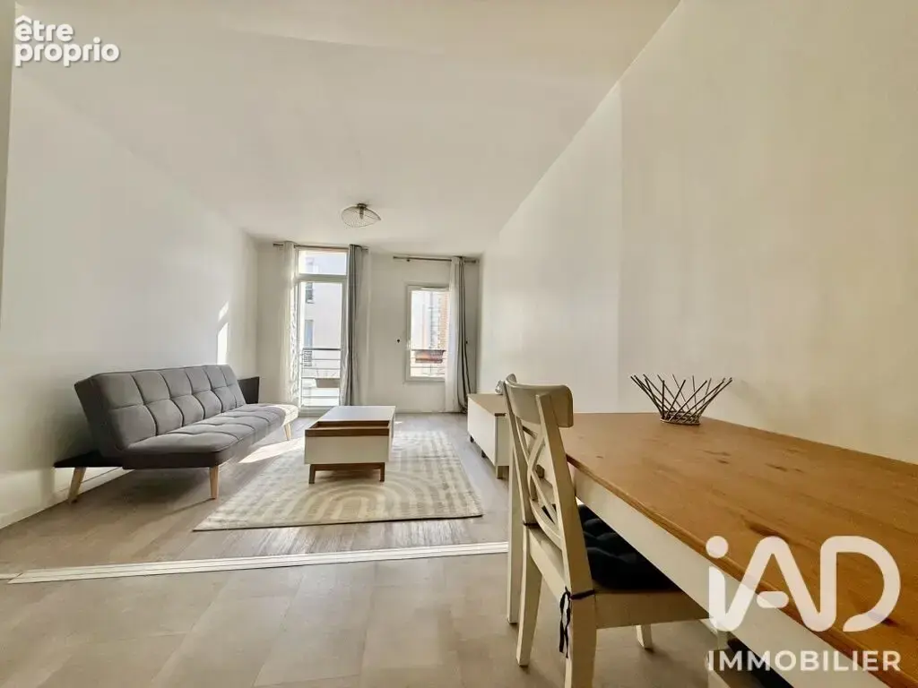 Photo 1 - Appartement à GENNEVILLIERS