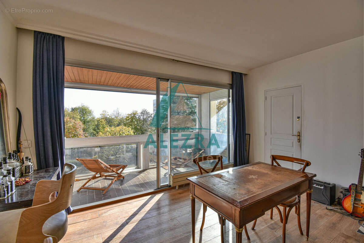 Appartement à GARCHES