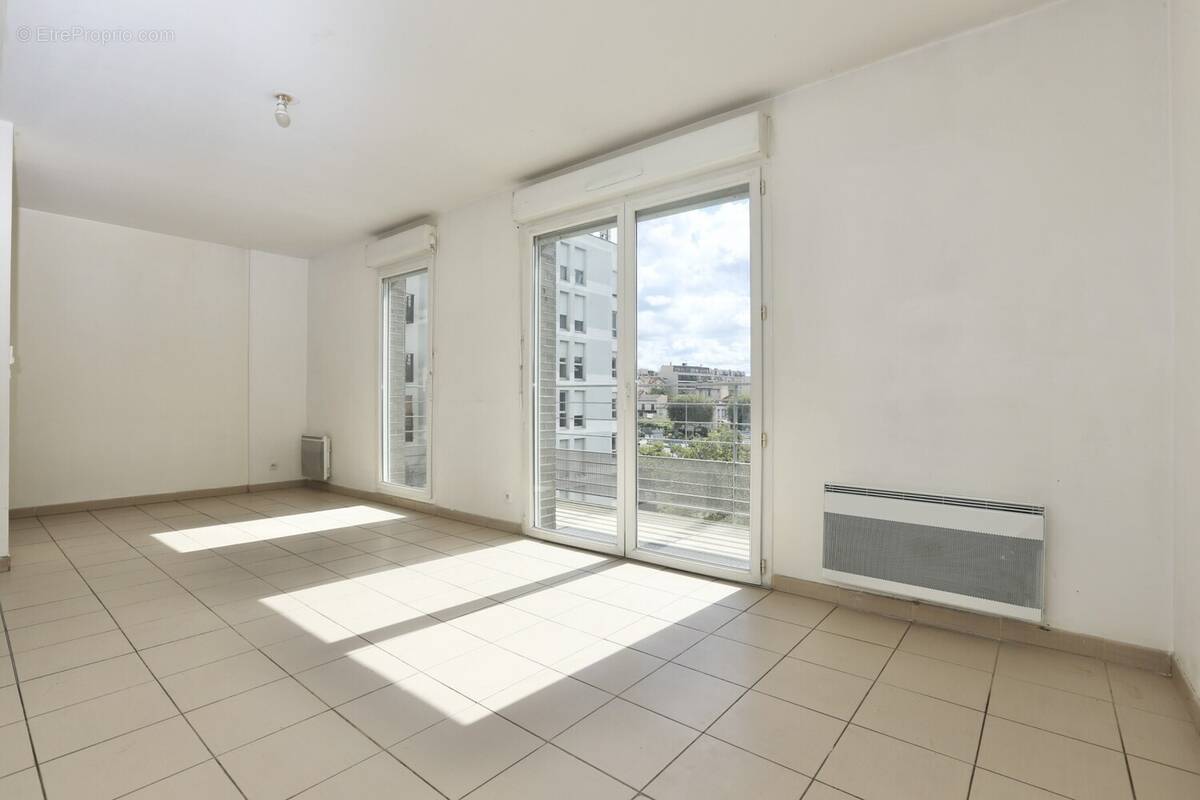 IMG_7029 - Appartement à ROSNY-SOUS-BOIS