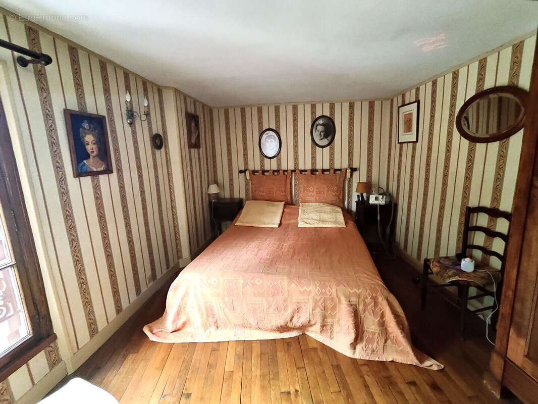 Maison à CARRIERES-SUR-SEINE