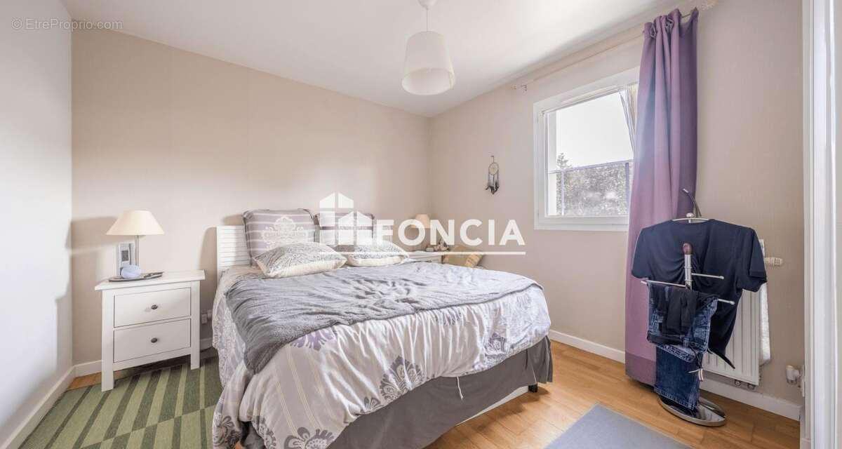 Appartement à YVRAC