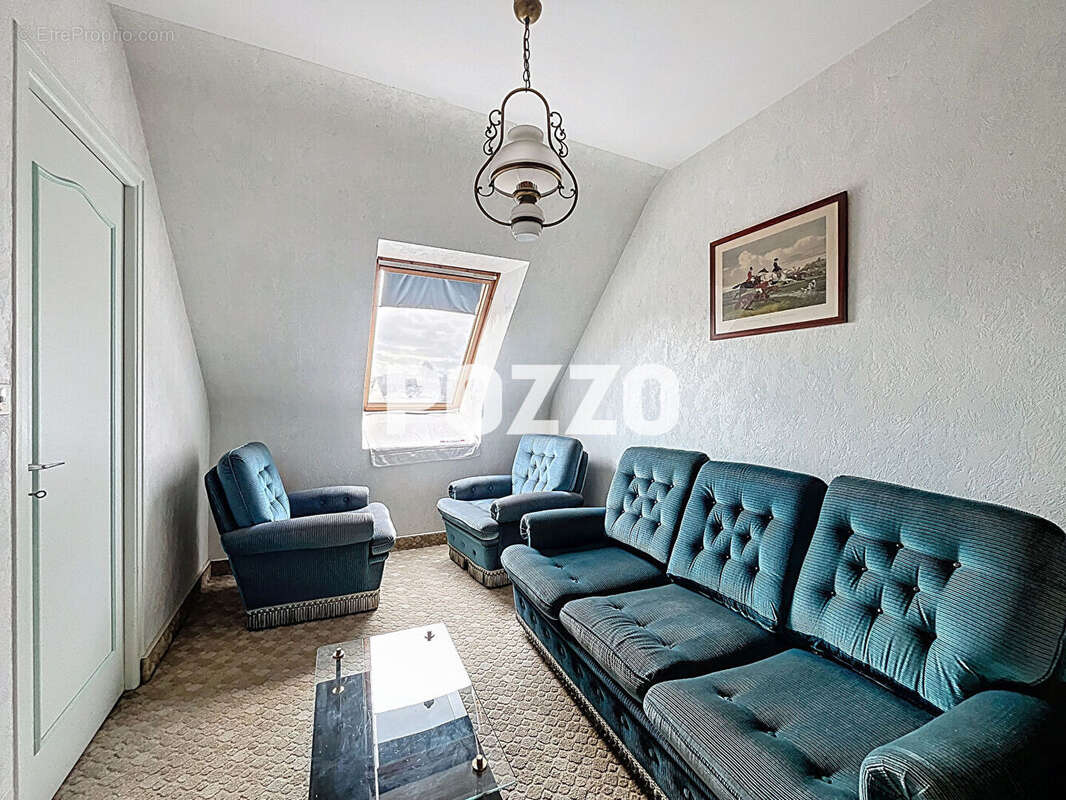 A Vendre - Saint Hilaire Du Harcouet - Maison 5 pièce(s) 129 m² - Vie de Plain-Pied - Centre-ville - Garage - photo 12