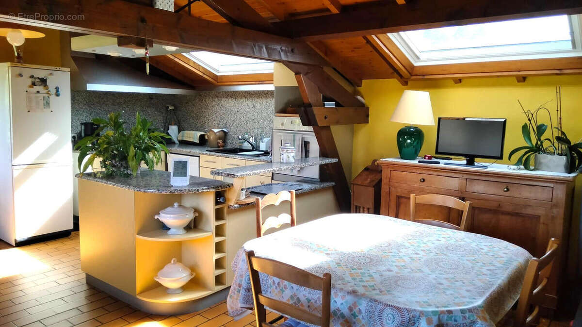 CUISINE - Maison à LIZANT