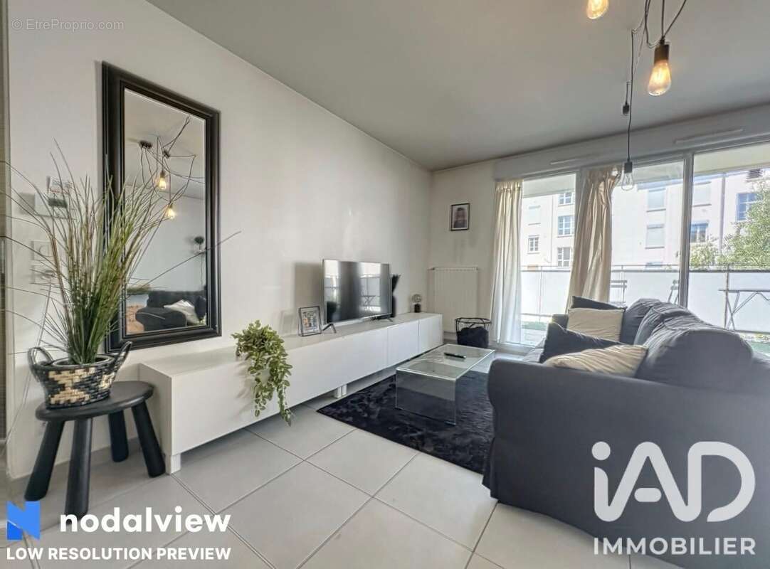 Appartement 65 m² à Lyon-7e  - photo 2