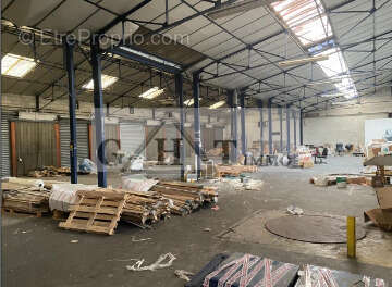 Commerce à SAINT-CHERON