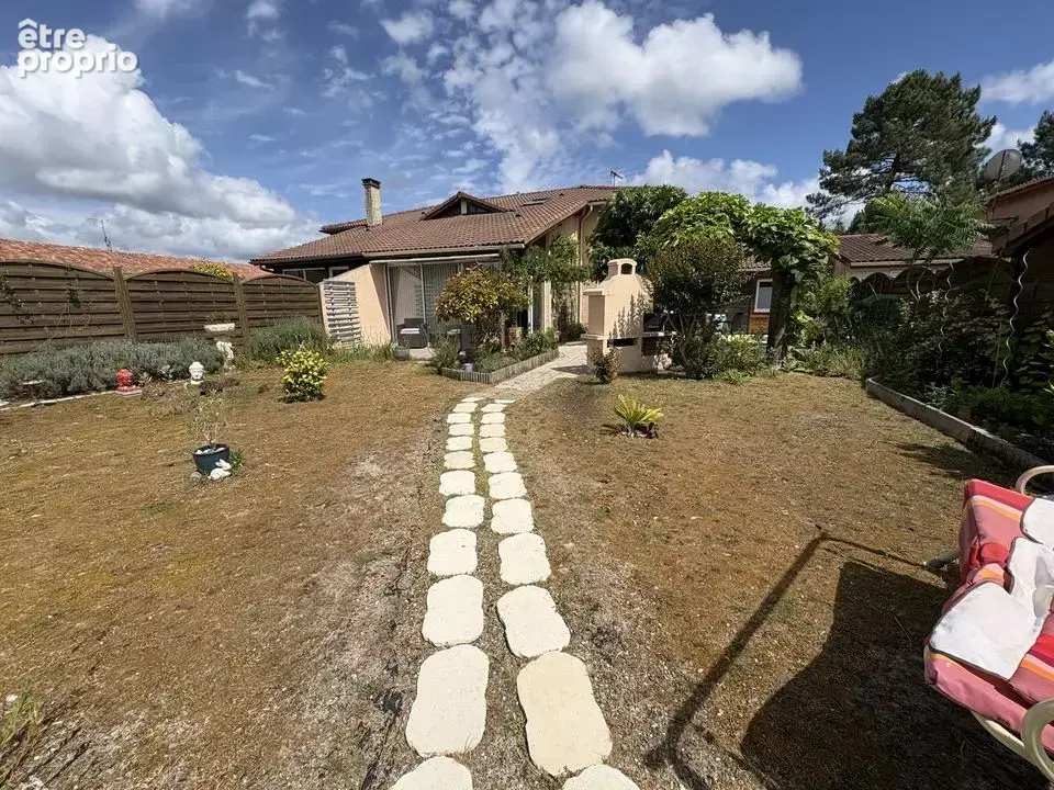 Appartement à ONESSE-ET-LAHARIE