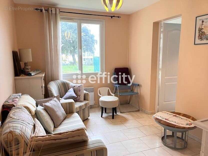 Maison à MESCHERS-SUR-GIRONDE