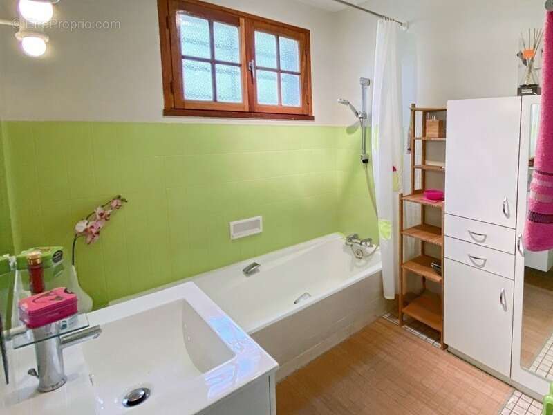 Dpt Yvelines (78), Millemont, maison 6 pièces de 130 m² - Terrain de 1 617,00 m² - photo 11