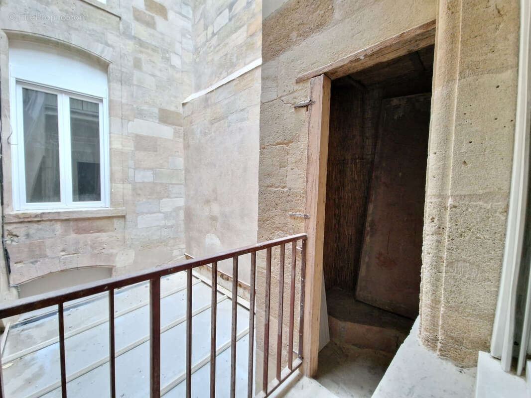 Appartement à BORDEAUX