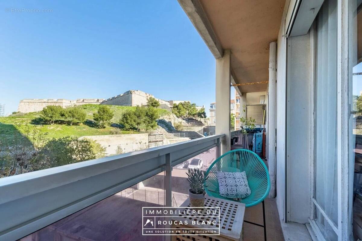 Appartement à MARSEILLE-7E