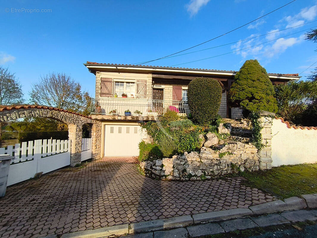 Maison à SOUBISE