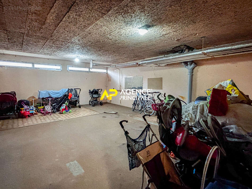 Appartement à SARTROUVILLE