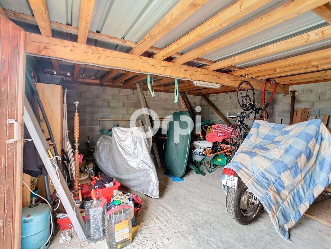 SAINT ANGEL Maison à Vendre 100m2 trois chambres - photo 15