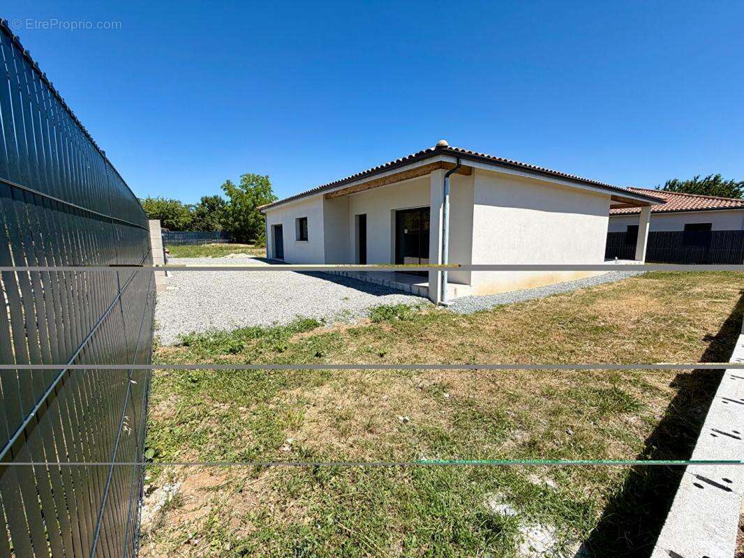 Maison Cognac T6 plein pied garage - photo 5