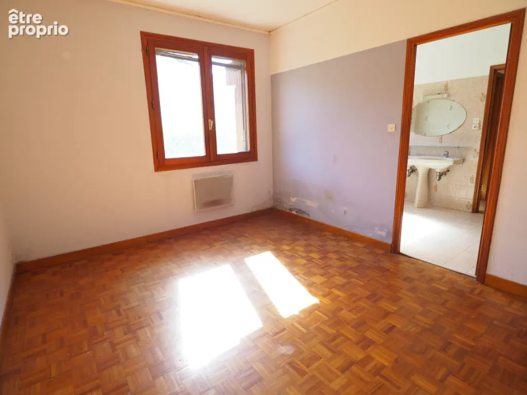 Maison Les Angles 6 pièce(s) 185 m2 Quartier Candau - photo 6