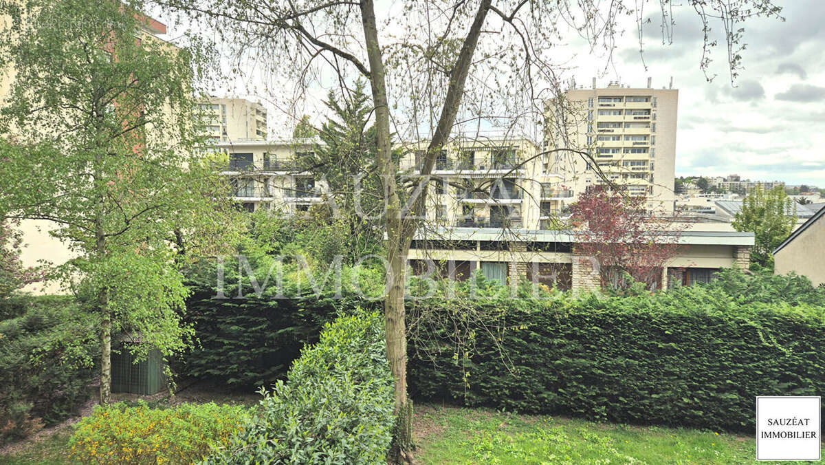 Appartement à CHATENAY-MALABRY