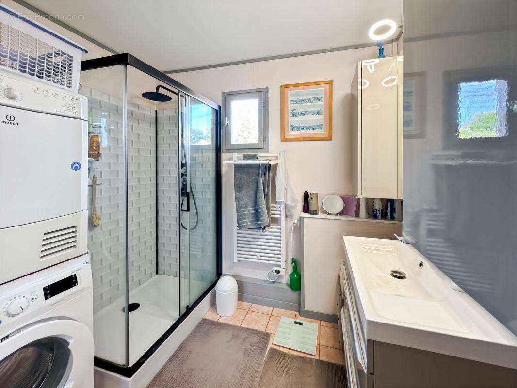 Maison à SAINT-ASTIER