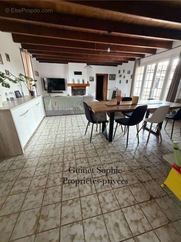 Maison Nalliers 7 pièce(s) 152 m2 - photo 4