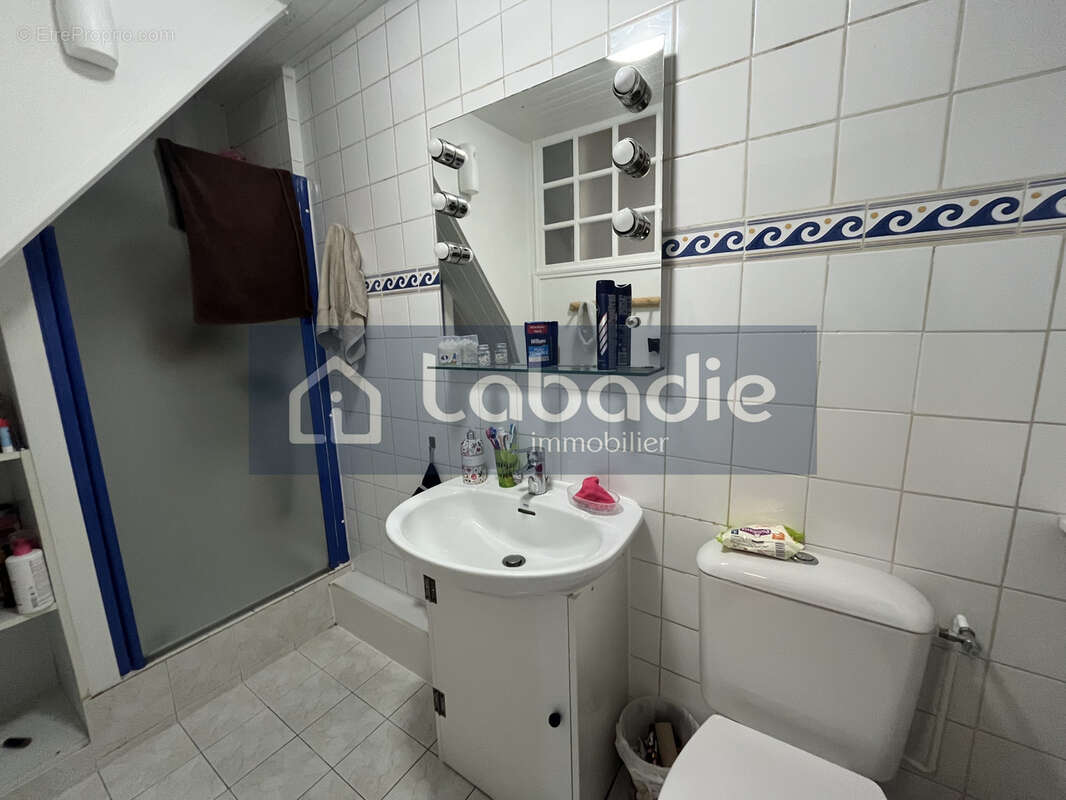 Maison à TESSY-SUR-VIRE