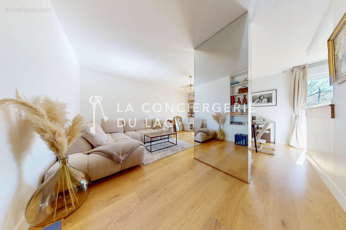 Appartement à ARGONAY