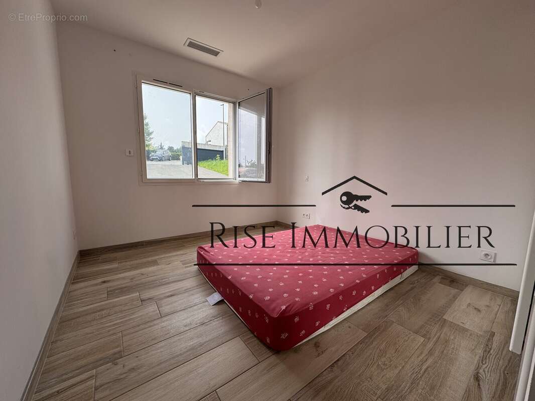 Maison à LA CASSAIGNE