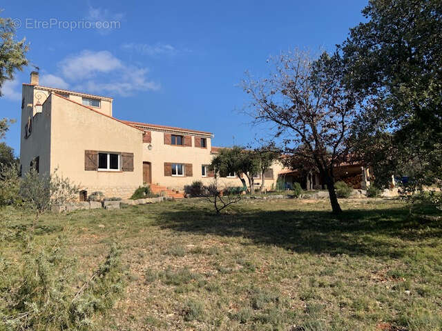 Maison à BRIGNOLES