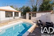 Photo 1 - Maison à LA MOTTE-D'AIGUES