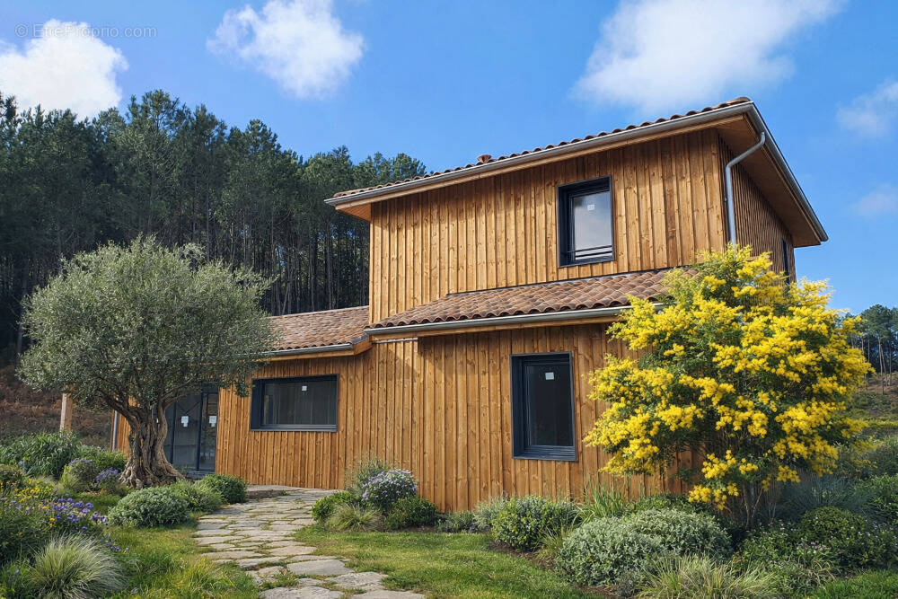 Terrain à MOLIETS-ET-MAA