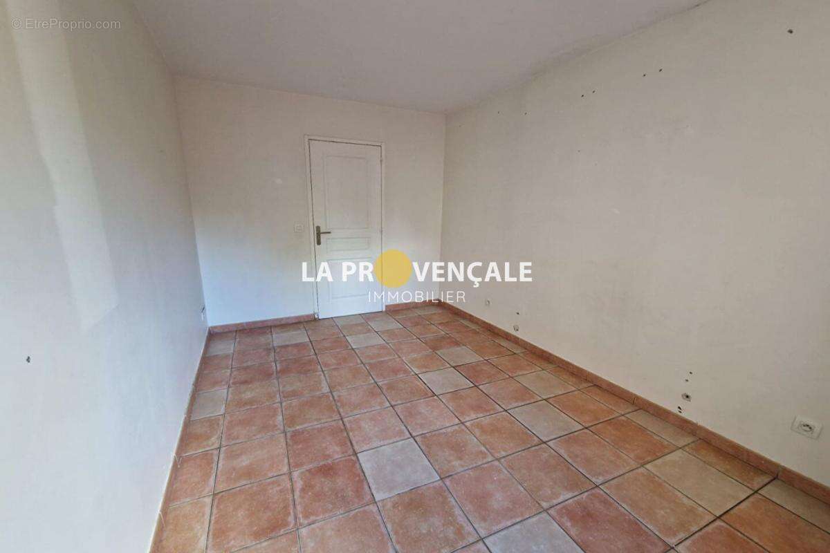 Appartement à MEYREUIL