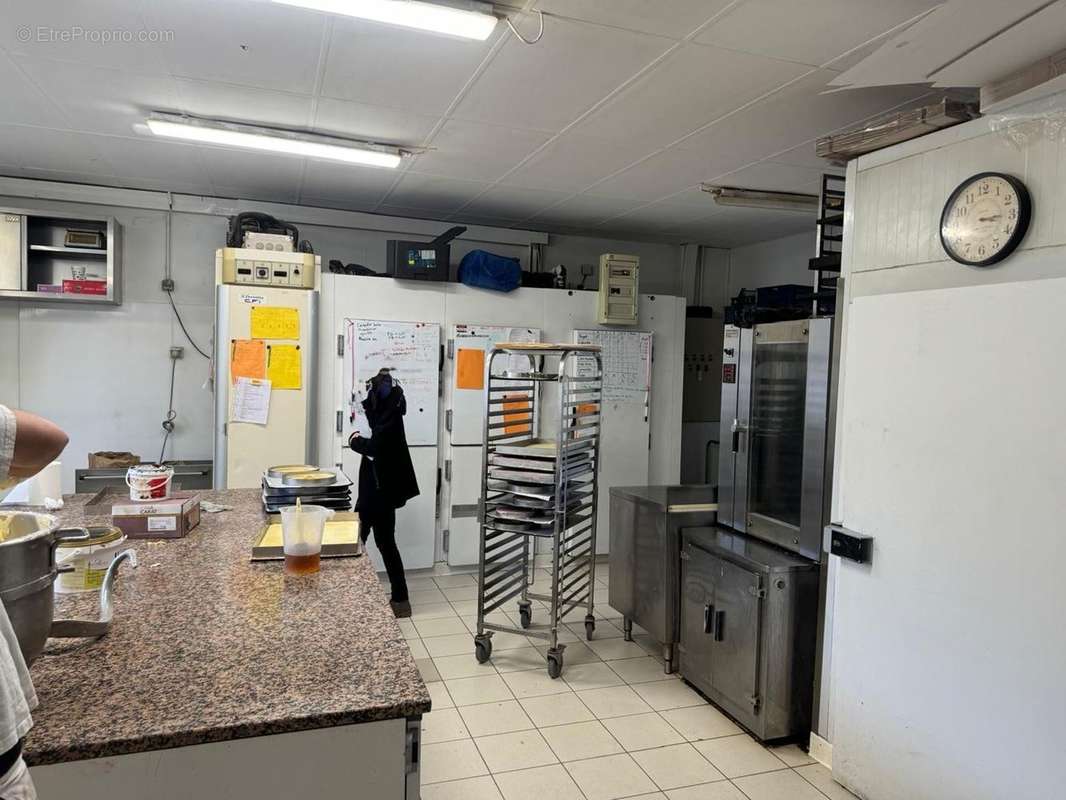 Commerce à GAGNAC-SUR-GARONNE