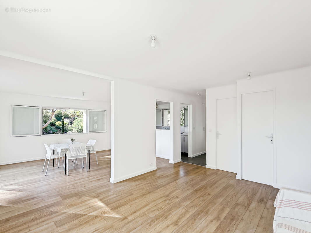 Maison à LA CADIERE-D&#039;AZUR