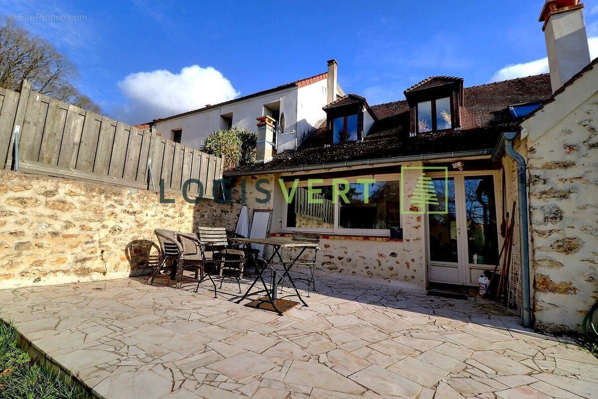 Maison à GIF-SUR-YVETTE