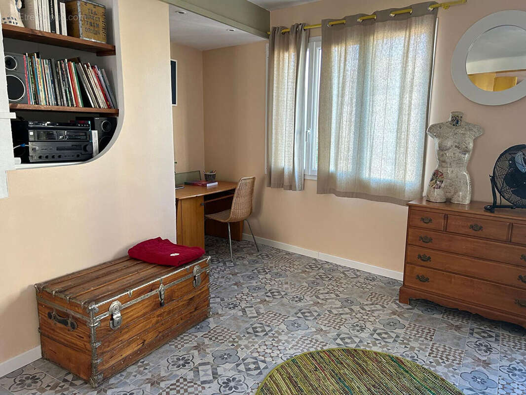 Maison à SAINT-GEORGES-D'ORQUES