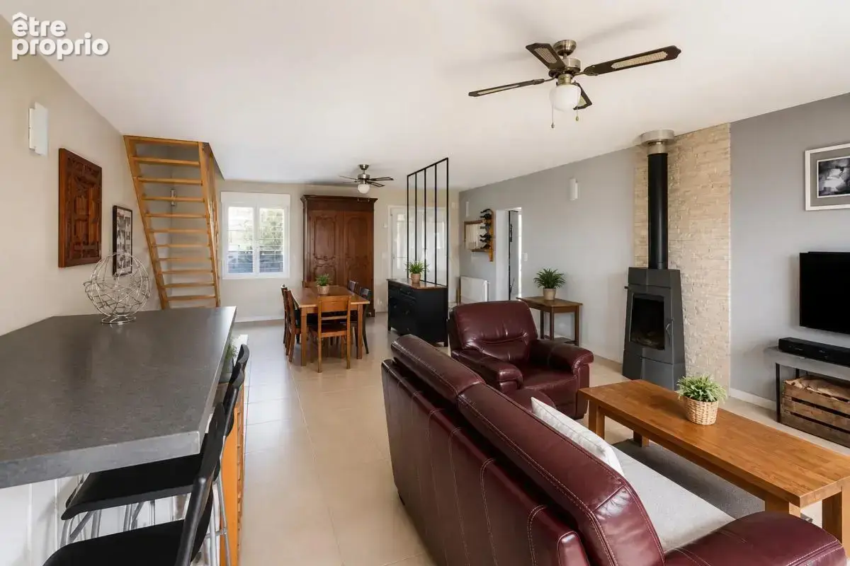 Maison de 7 pièces de 164 m² à Bellevigne-en-Layon - photo 4