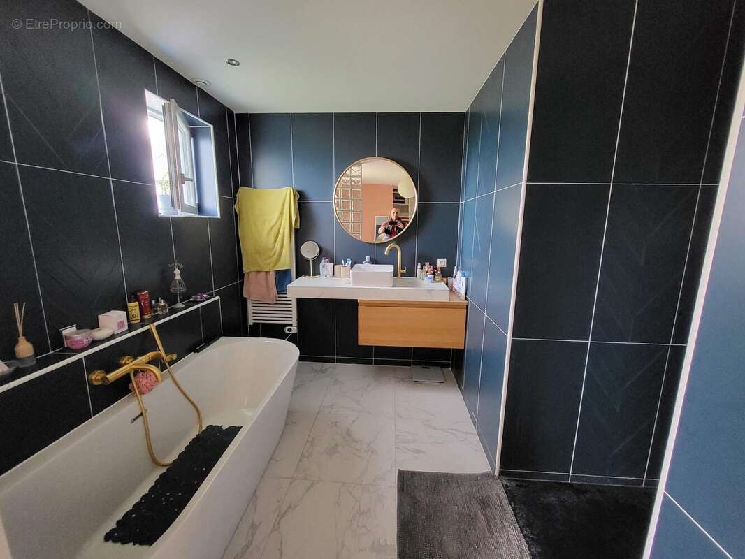 Maison à SAINT-ROMAIN-DE-COLBOSC