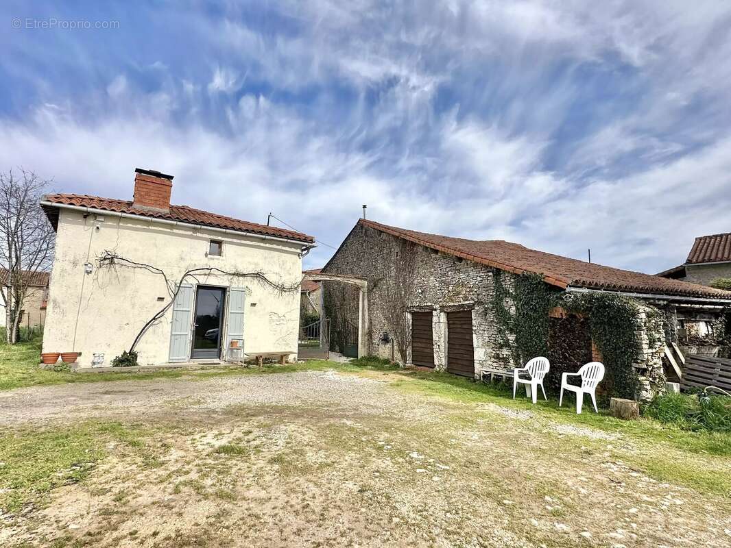 Maison à SAINT-CLAUD