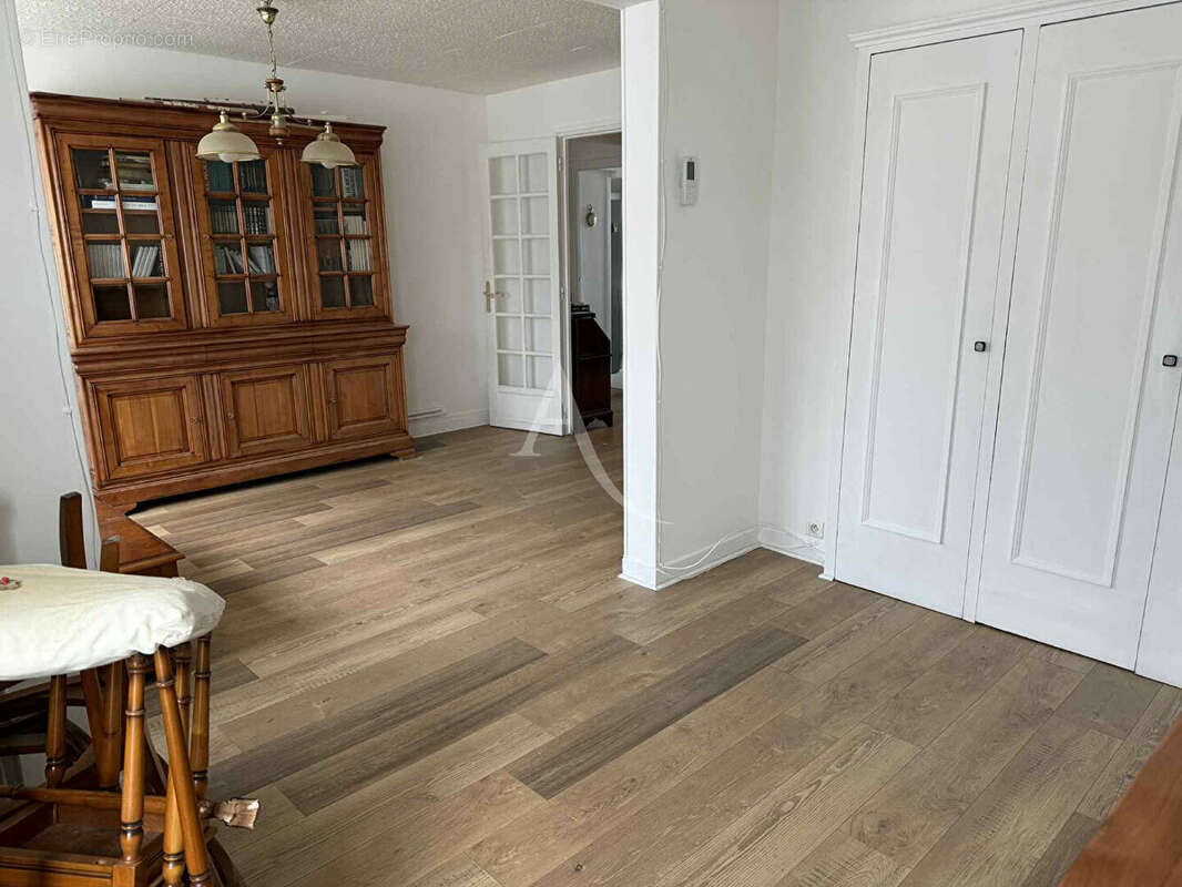 Appartement à CHATILLON