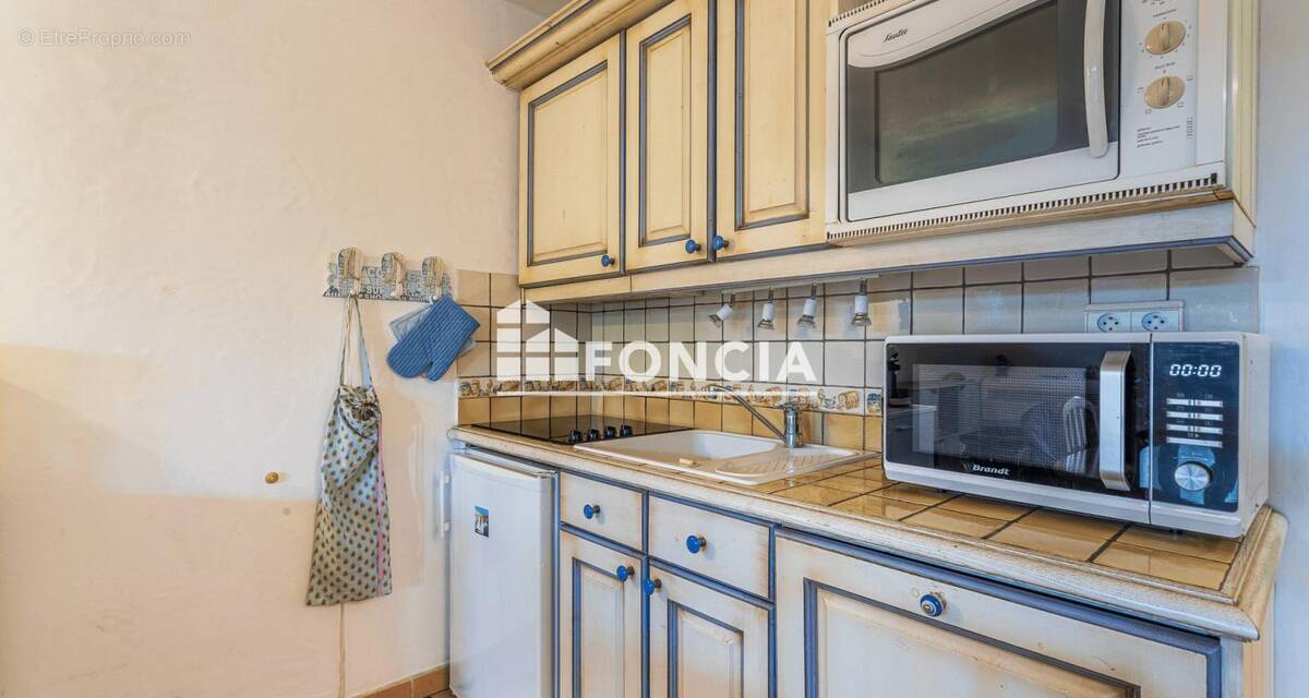 Appartement à LA CROIX-VALMER